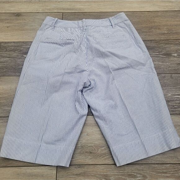 Talbots coastal colored burmuda shorts size 2 petite cotton blue white striped - Picture 2 of 11